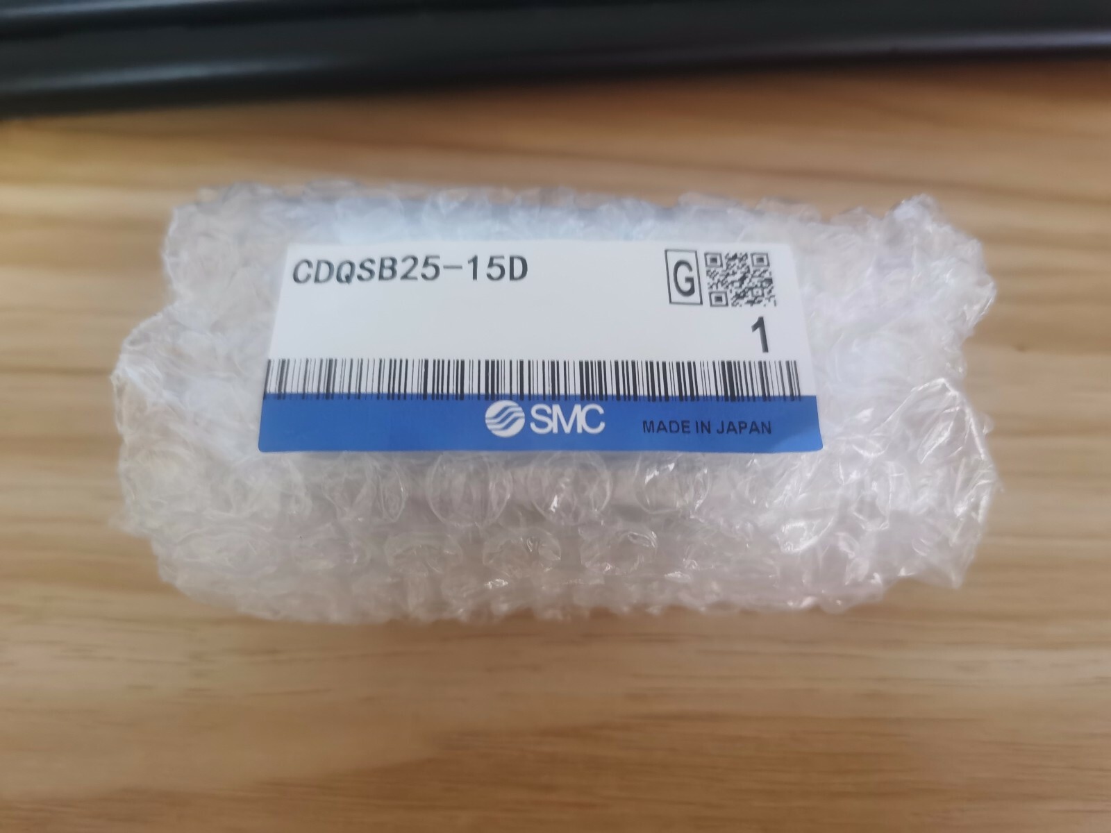 1PC New SMC CDQSB25-15D Cylinder Expedited Shipping CDQSB2515D