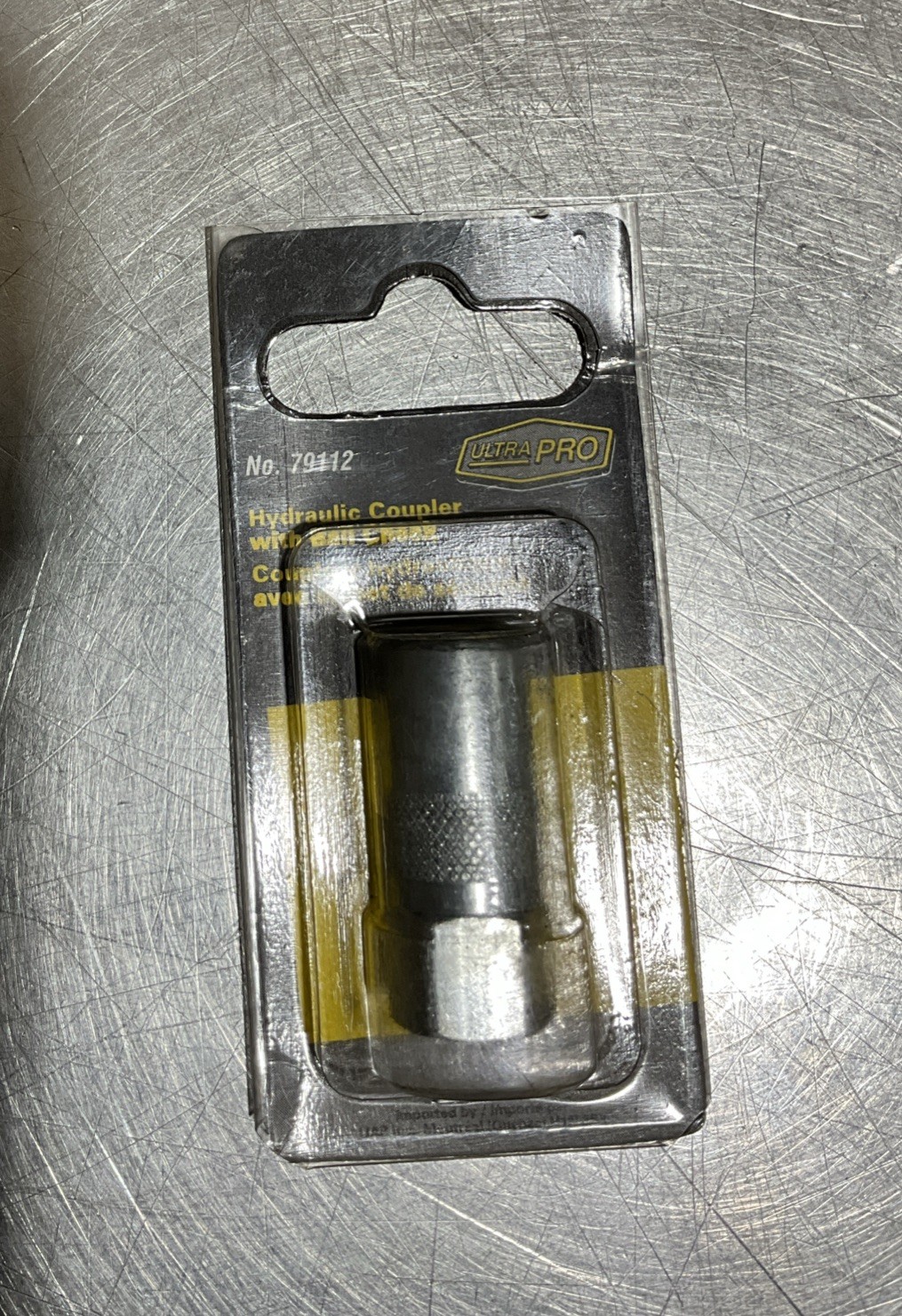 Ultra Pro Hydraulic Coupler With Ball Check No. 79112 1/8”