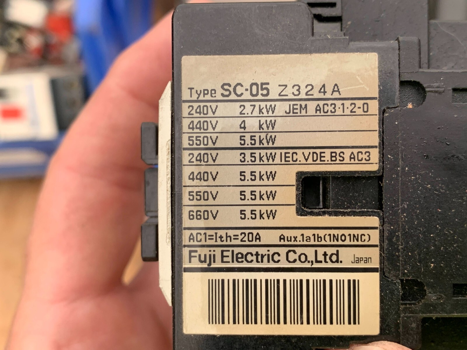 Fuji Electric Contactor 100/110VAC 50/60Hz P/N SC-05 Z324A