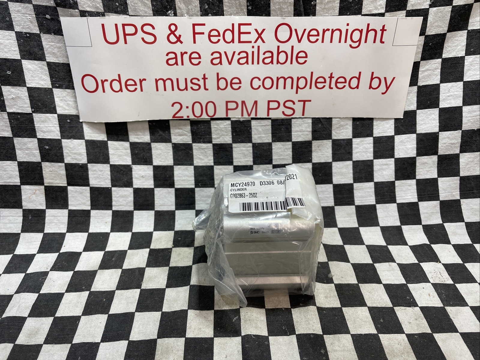 SMC CQ2-Z COMPACT CYLINDER, CDQ2B63-25DZ, CDQ2B6325DZ, SHIPSAMEDAY#103X7