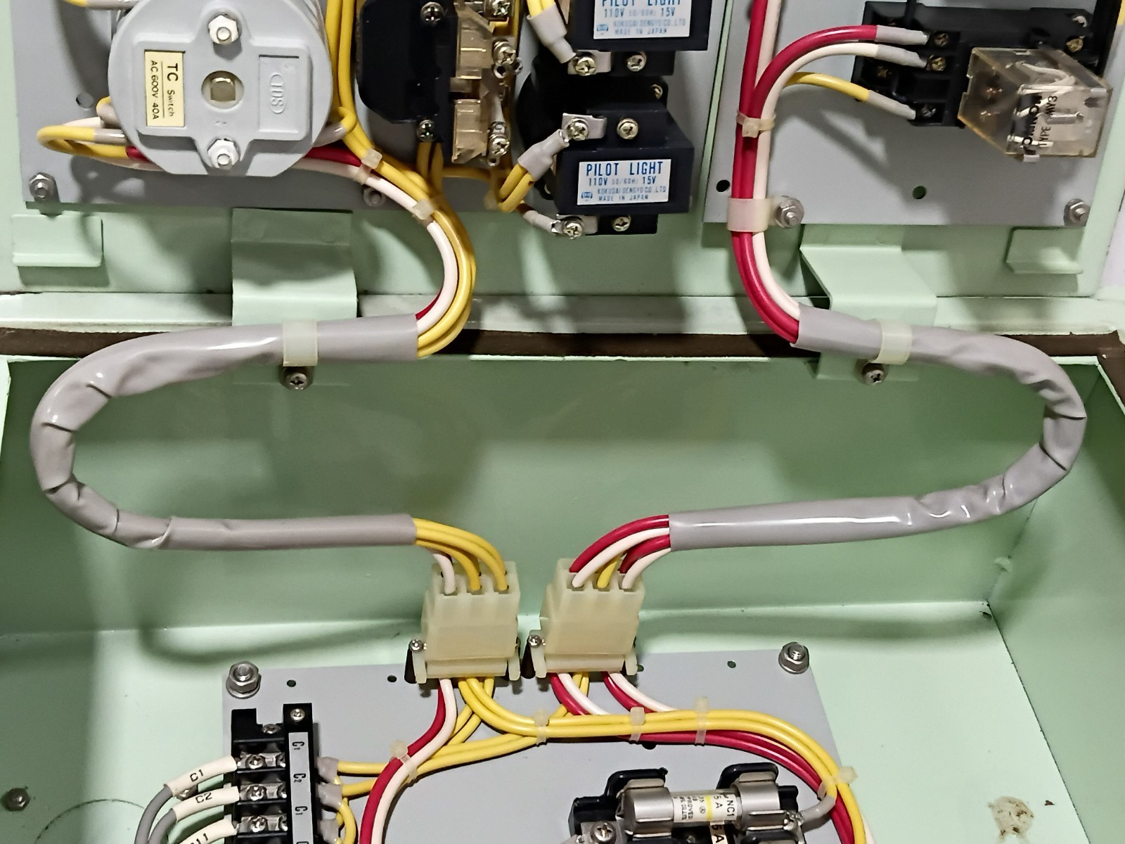 Ibuki Kogyo Air Horn Time Controller Panel AC110V, 15A, Phase 1