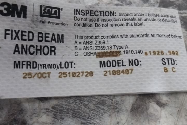 3M DBI-Sala 2108407 2-1/2 to 18 In Flange Width 310 Lb Cap Fixed Beam Anchor