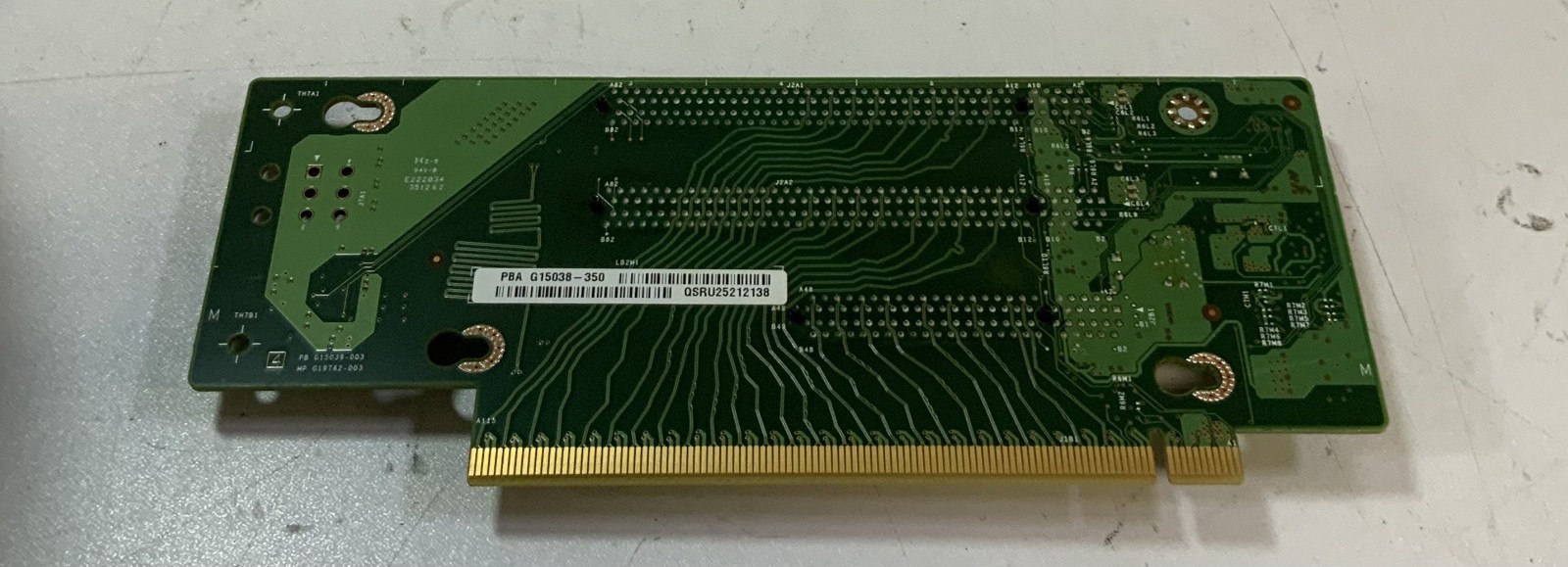 Intel DA0S6GTB4C0 Rev:C 2U 3-Slot PCIe X8 Riser Card “Q1E”