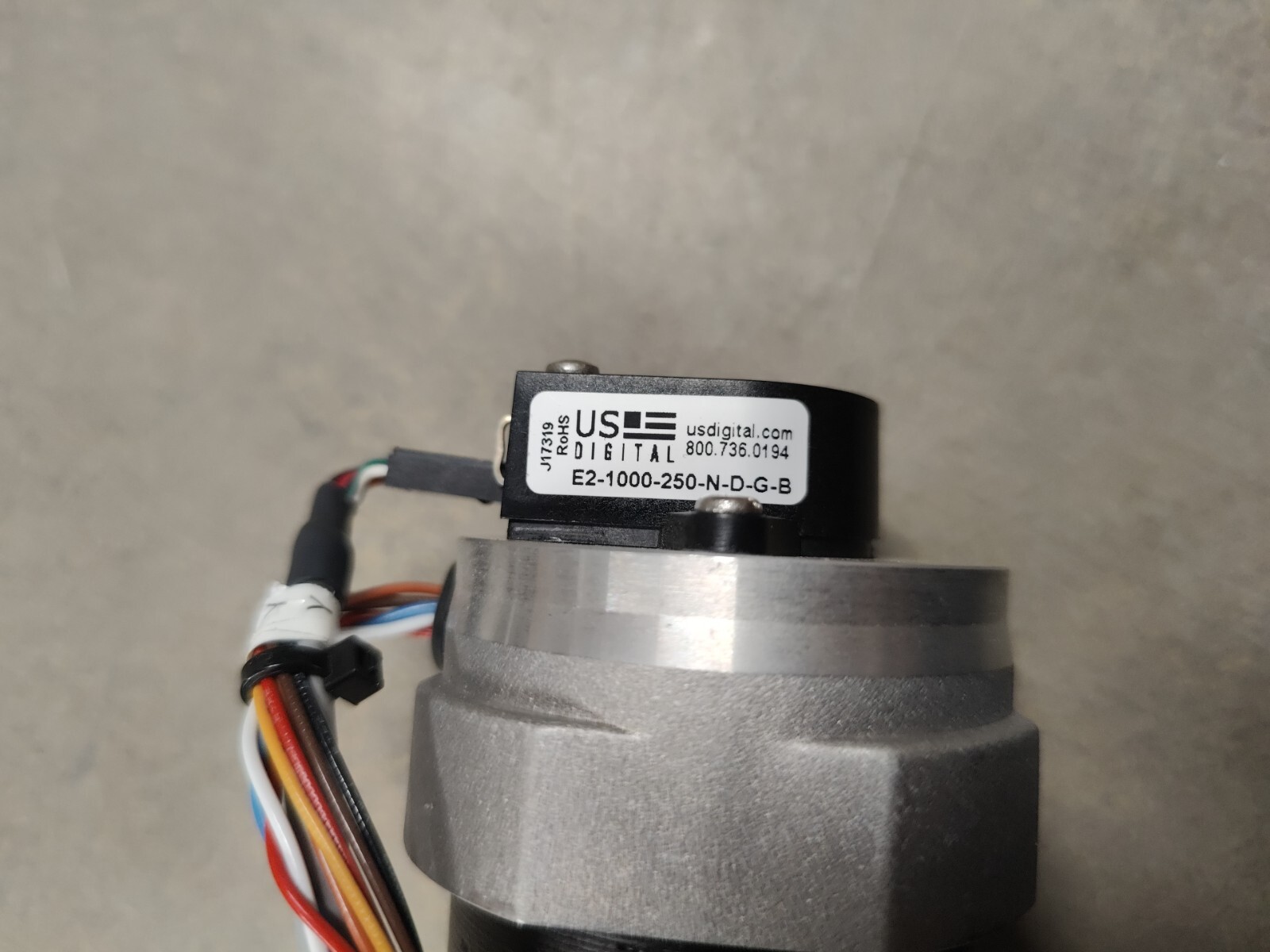 Used EXCELLENT MCG Servo Motor 2182-ME4464 + US Digital E2-1000-250-N-D-G-B