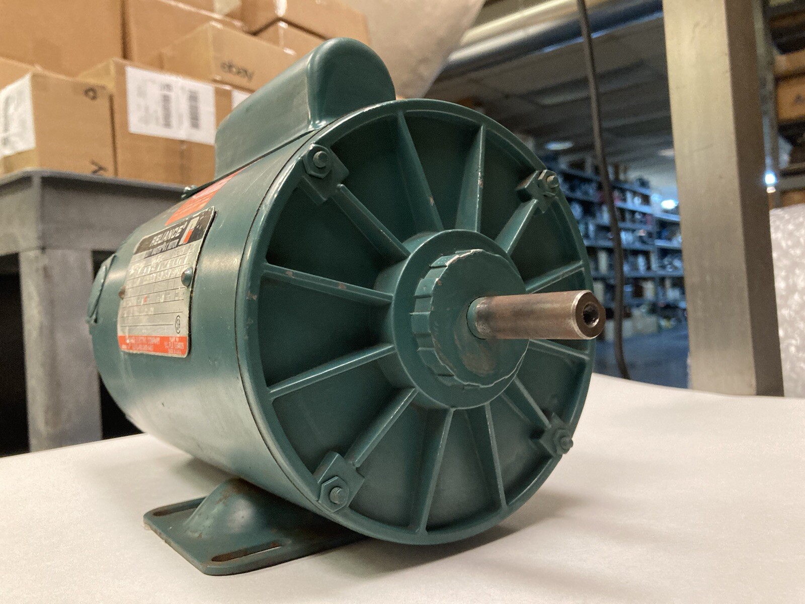 Reliance,D77B2690M,1/4 Hp AC Motor 1140RPM 208-230/460 Volts 56C Frame