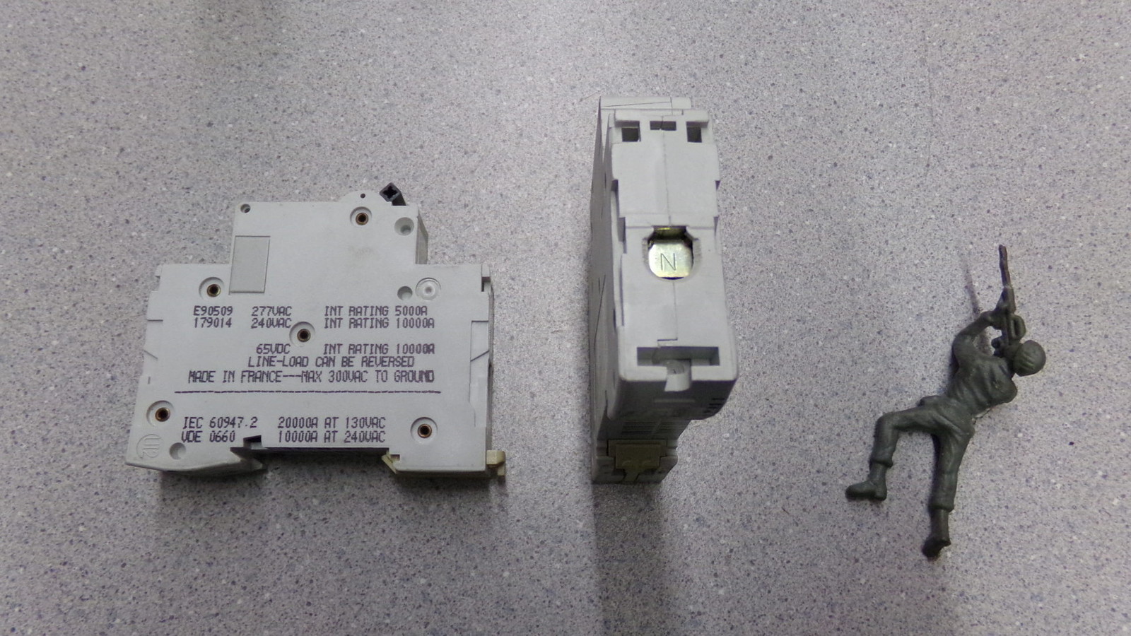 Merlin Gerin Multi 9 C60N 4A Type C 24428 Circuit Breakers, Lot of 2