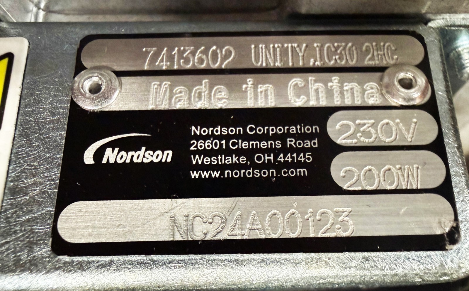 Nordson EFD Unity Touch S Controller, Display w/ Pneumatics & IC30 Dispense Head