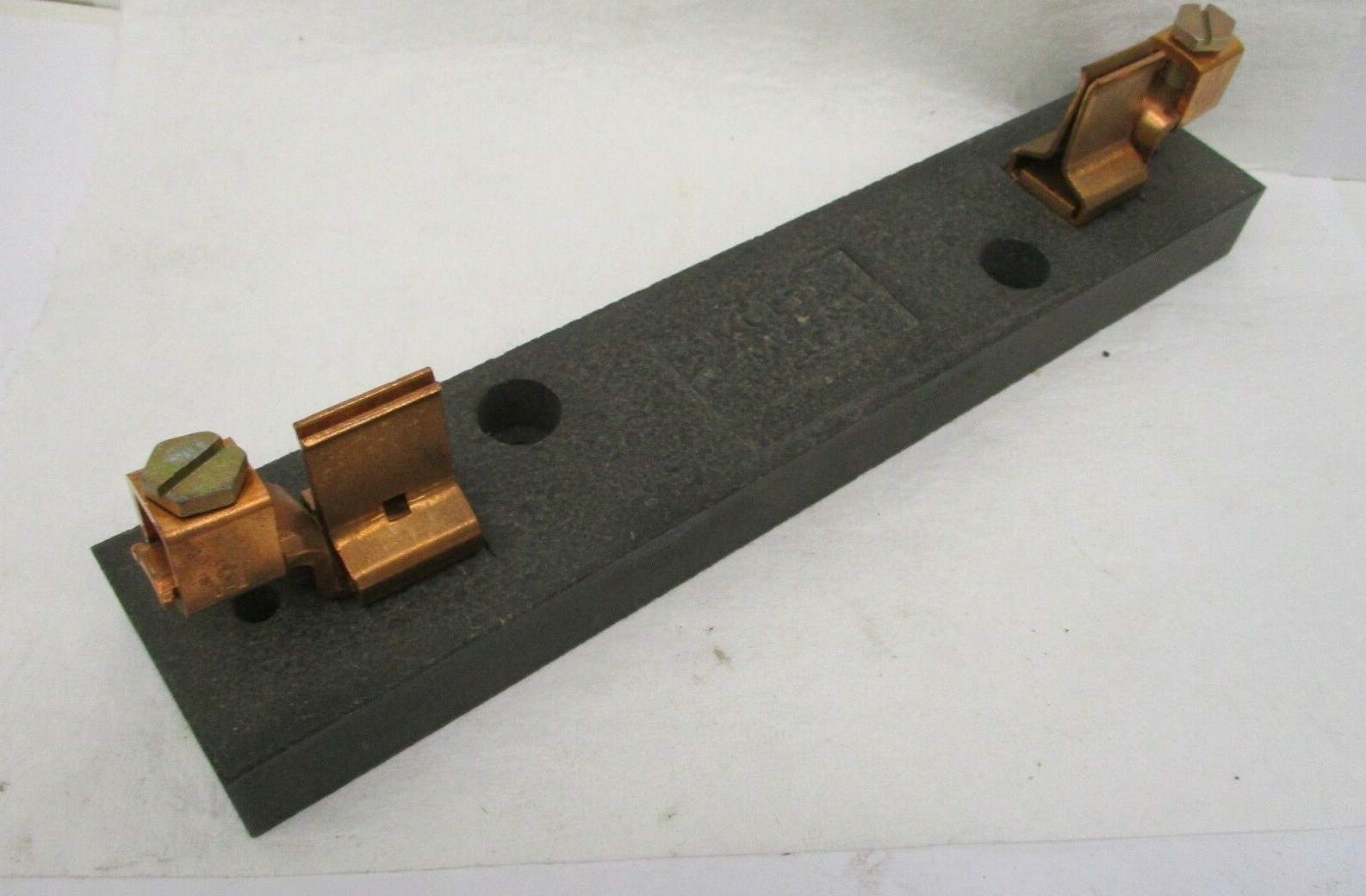New Open Box Multi Union 2552R 61-100 Amps 600 Volts Comp. Cut-Out Base A3801LR
