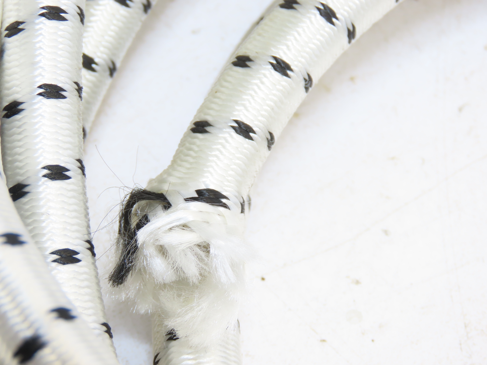 BULK-STRAP NL1012 Bungee Cord Roll Nylon 1/2 in Cord Dia 50 ft Lg White 14A767