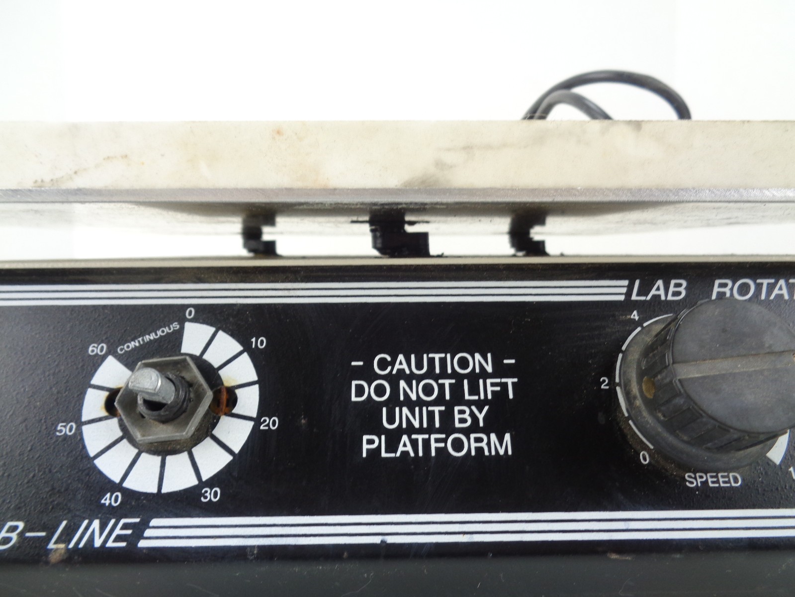 LAB-LINE INSTRUMENTS MODEL 1314 ROTATOR 120 VOLTS 43 AMPT 60 HERTZ 51 WATTS
