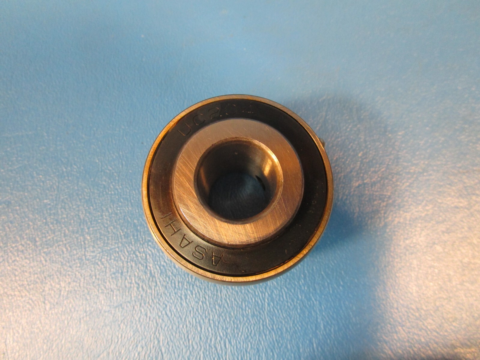 AMI UC203 Ball Insert Bearing – Cylindrical Bore, 17 mm ID, Set Screw Locking
