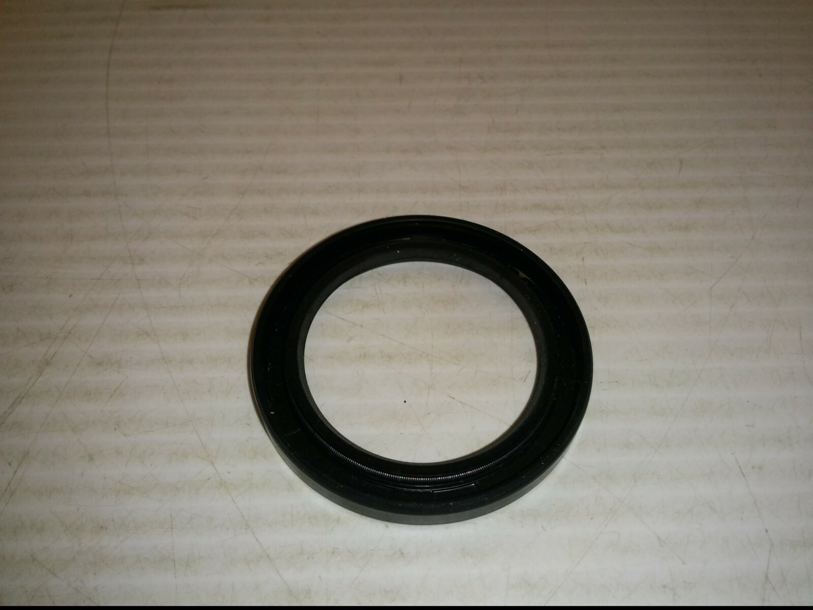 CHICAGO RAWHIDE 15815 OIL SEAL, JOINT RADIAL, 40 x 55 x 7mm, HMS4 R, NIB