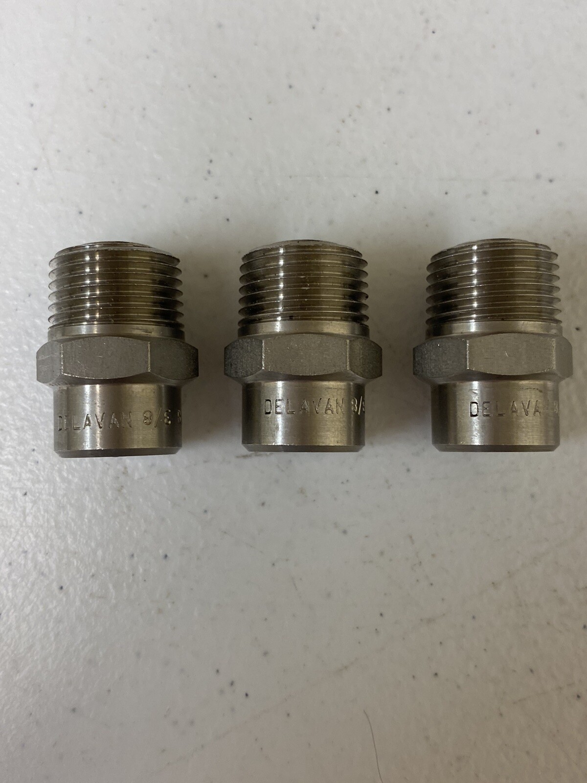 LOT OF (3) NEW DELAVAN 3/8” BNMX 25 OIL BURNER NOZZLE, 3/4BNMX25, FREE SHIPPING