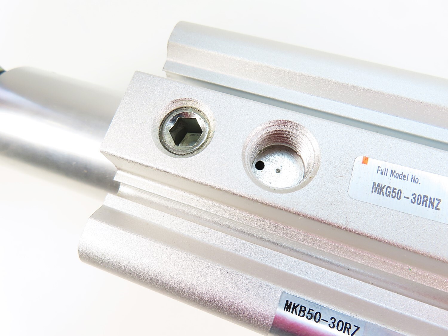 SMC MKG50-30RNZ MKG5030RNZ Pneumatic 90 θ 30mm Stroke Rotary Clamp Cylinder NEW