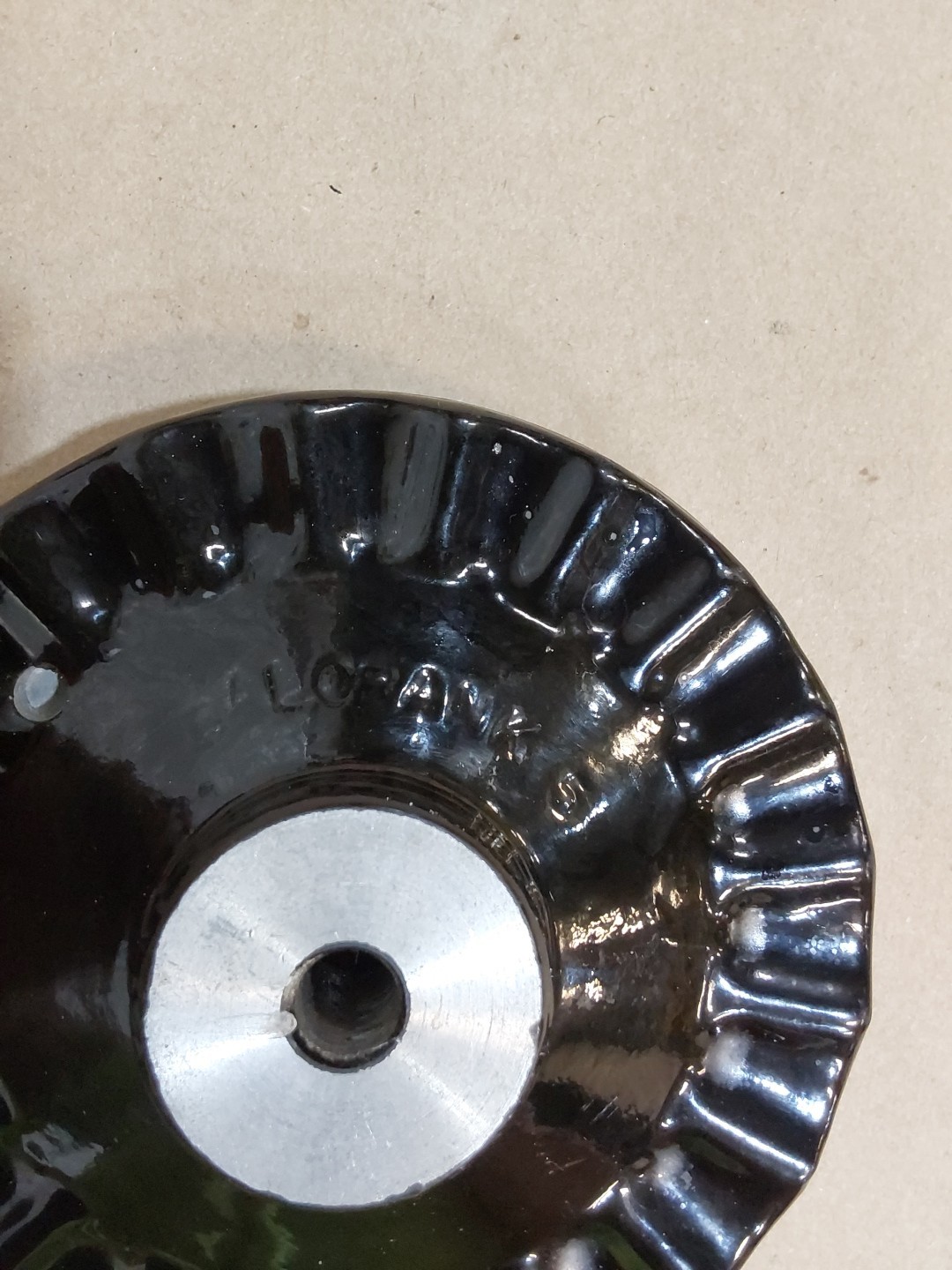 HANDWHEEL CRANK 5″ 3/8 Hole