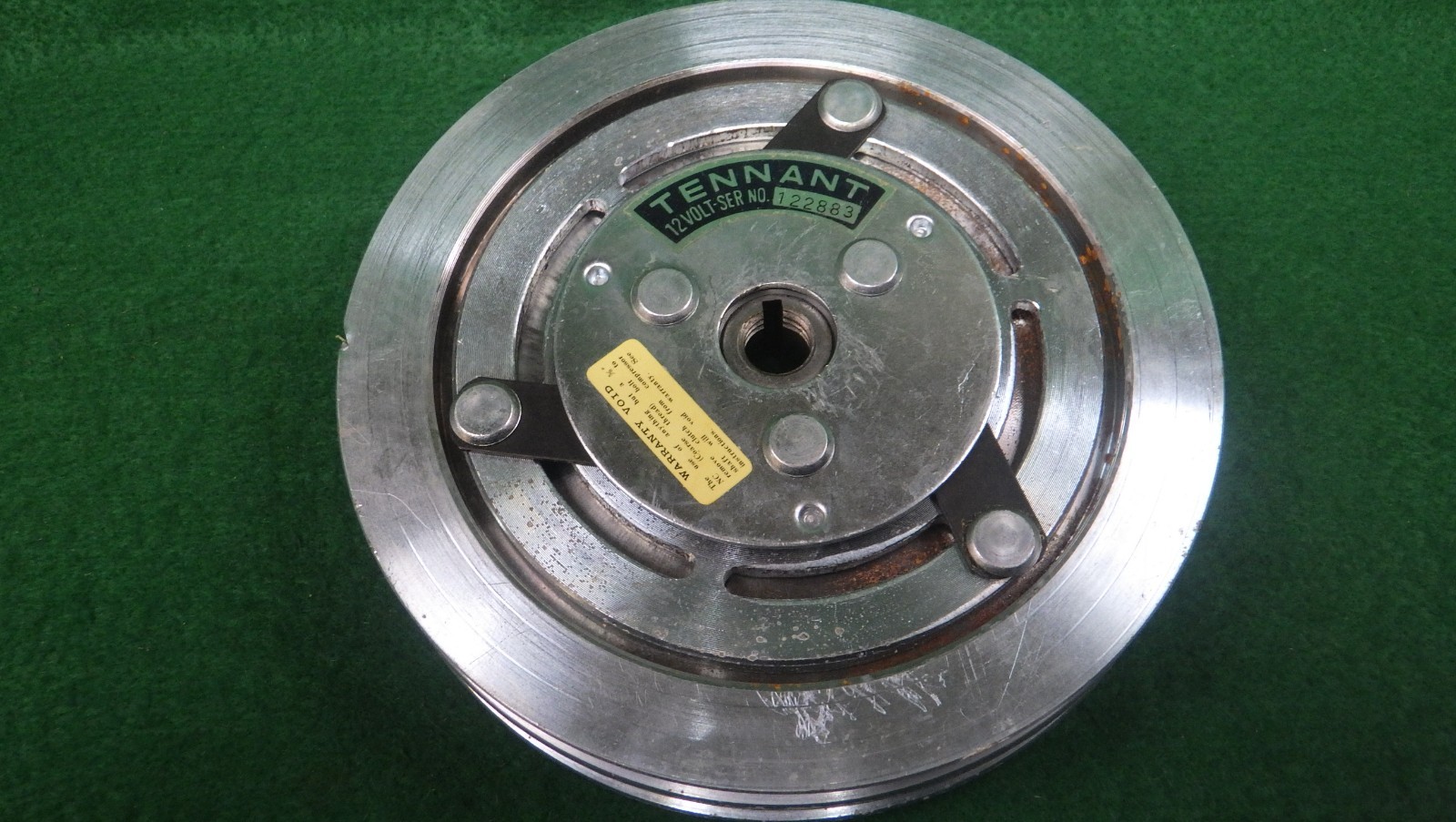 NOS Vintage Tennant 12V Electromagnetic Clutch Pulley 7″ Double-v Groove