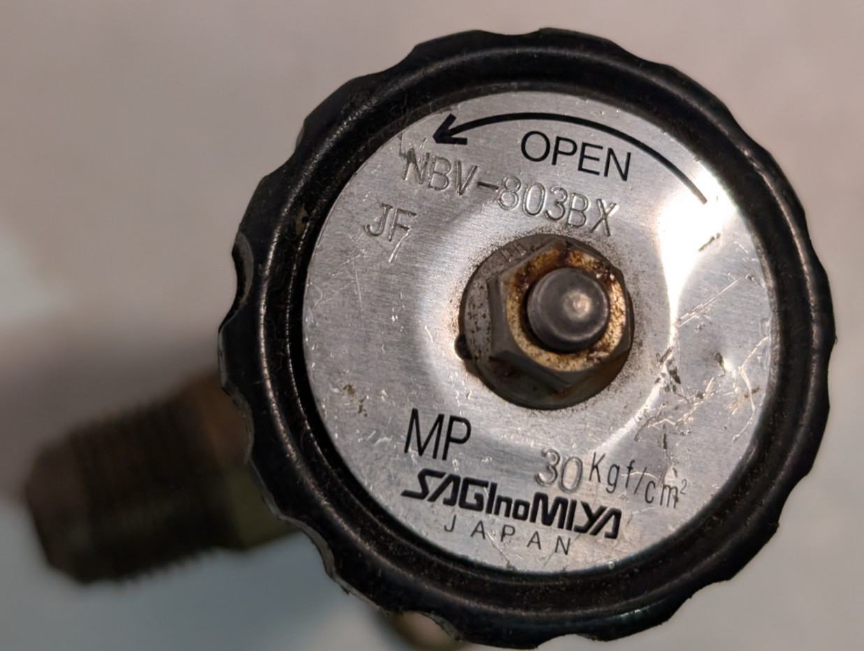 Lot of 11: Asstd Stop Valves, Autoclave Engineers (AE), SAGInoMiya, Keeney, More
