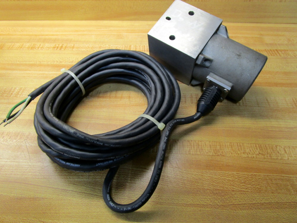 Celesco PT801-0015-614-1117 Position Transducer PT80100156141117