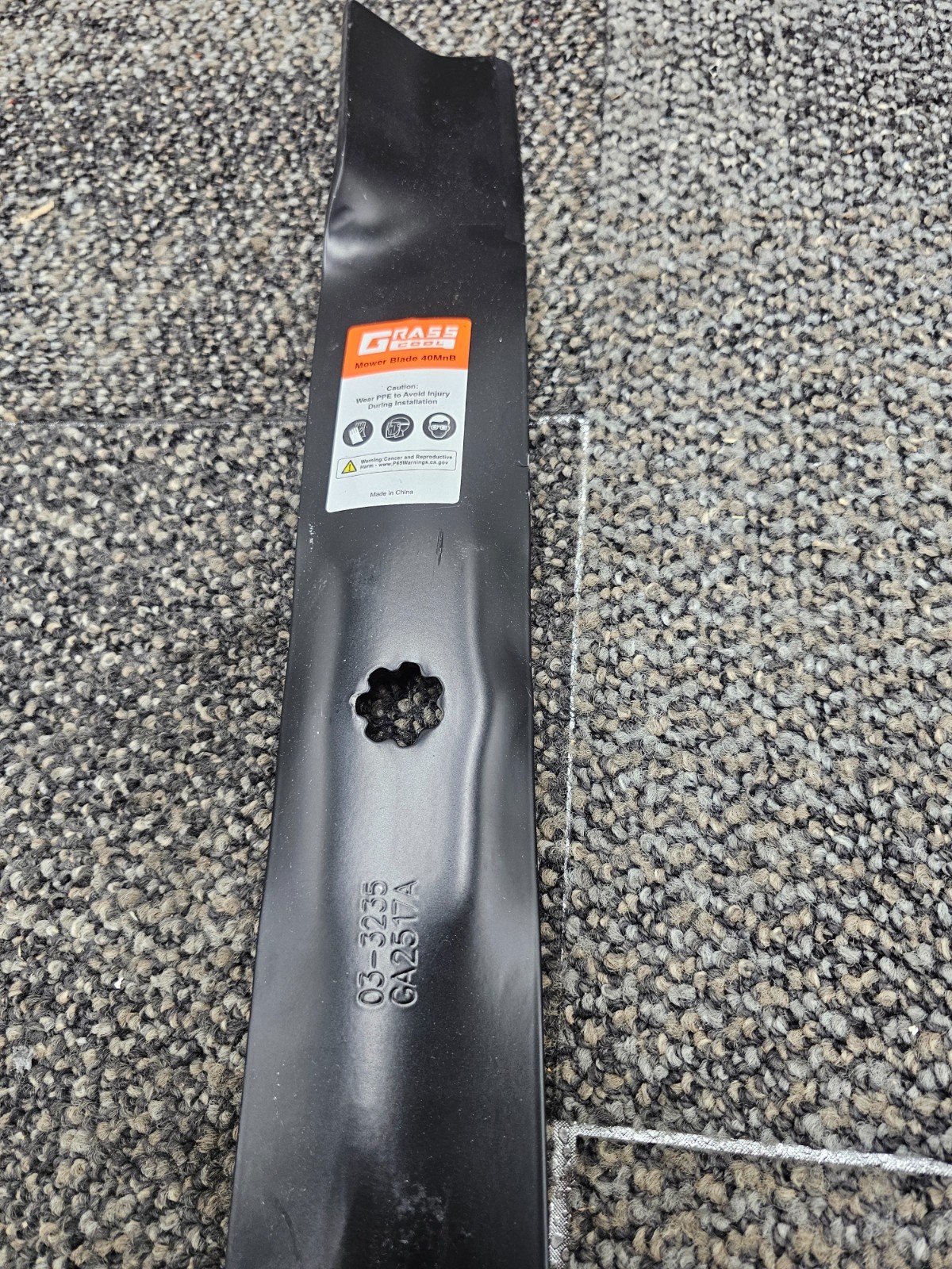 (QTY 2) Mower Blade 40MnB 21″ Length Black GrassCool Point Star