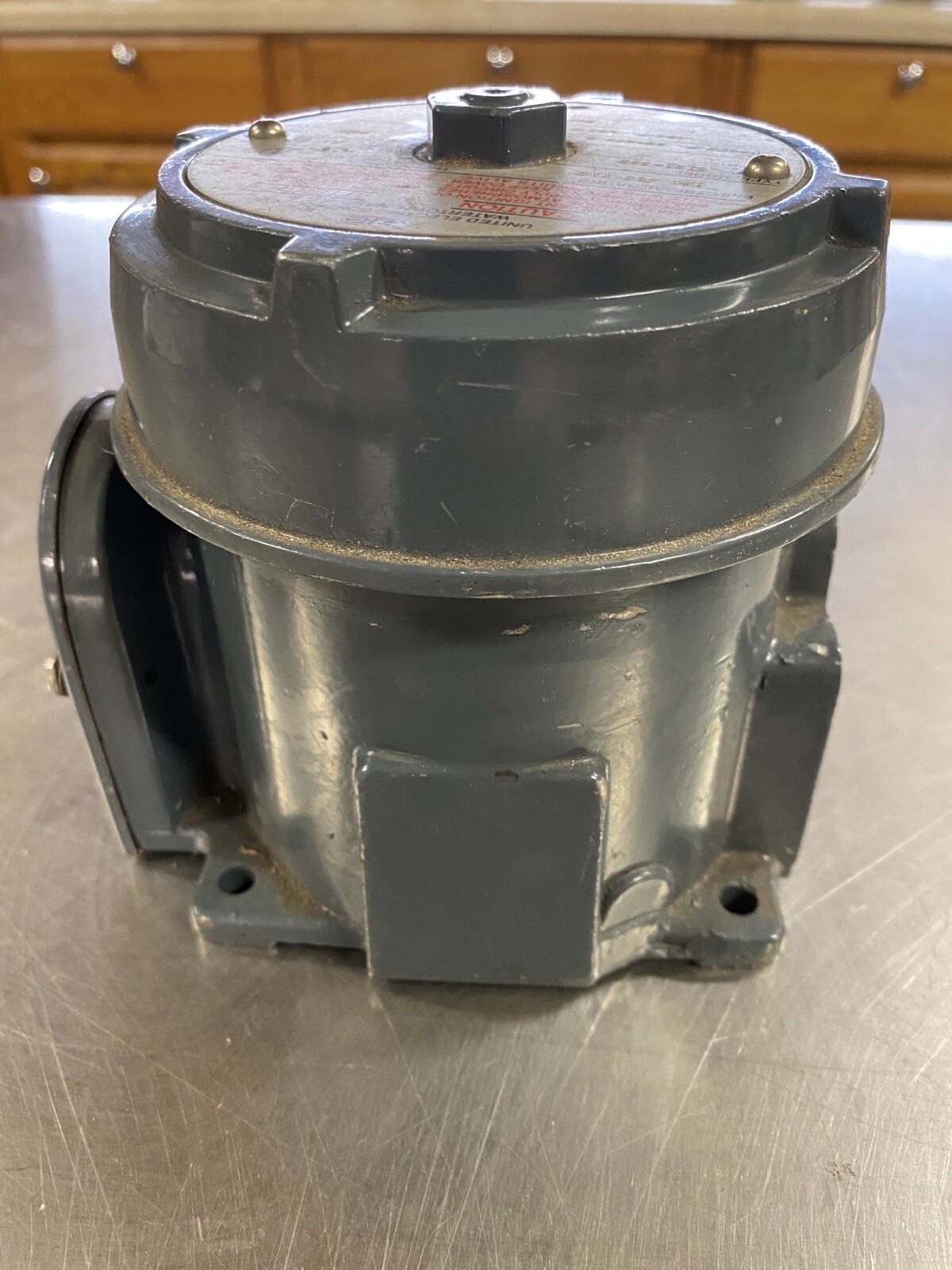 UE UNITED ELECTRIC, TEMPERATUR CONTROL, E121-3BS, 15 AMP, 480 VAC, New Old Stock