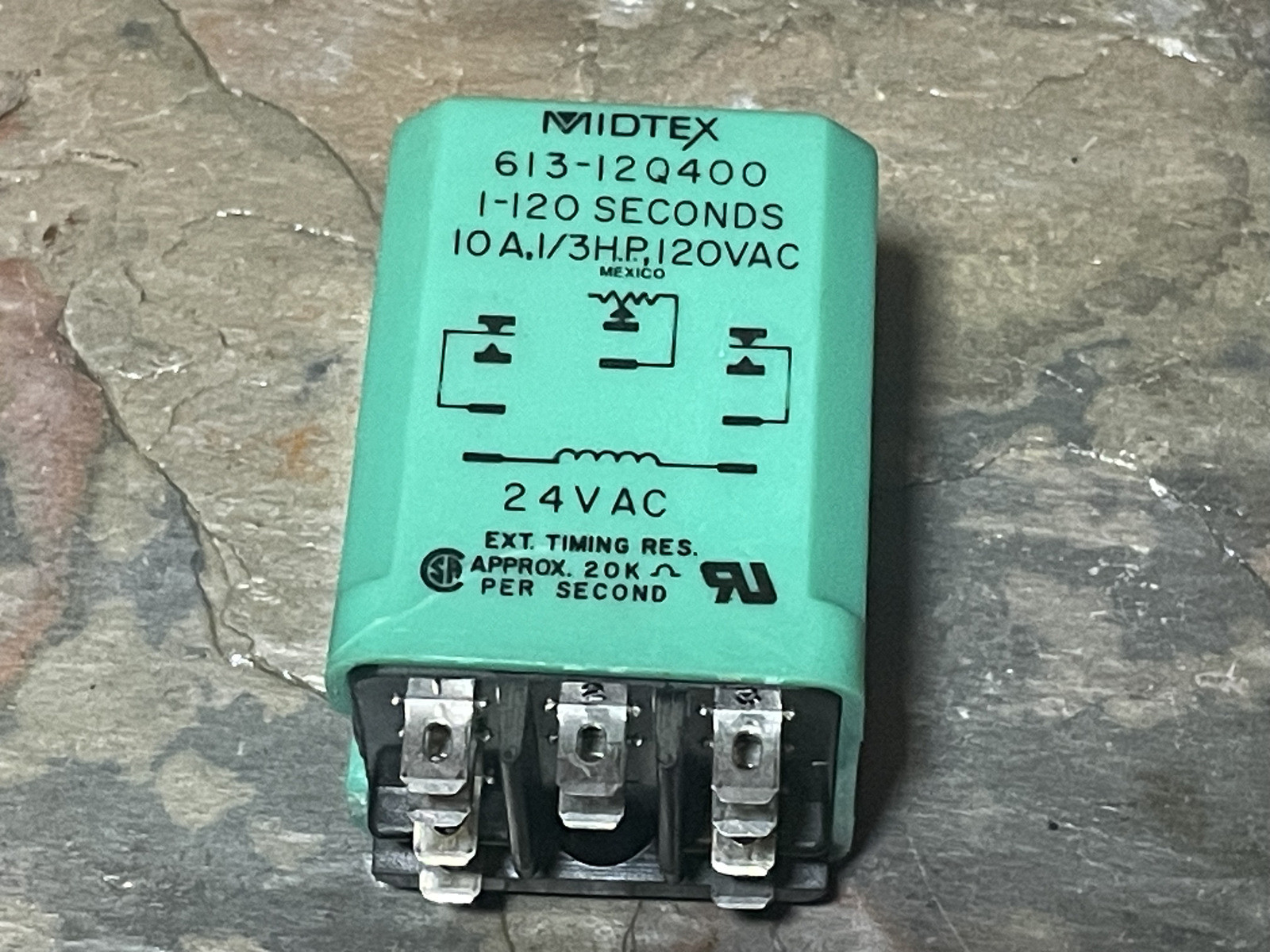 1x new TE Connectivity / Midtex Brand 613-12Q-400