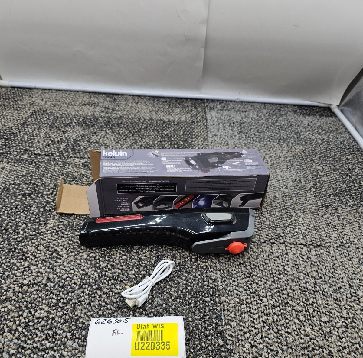 KELVIN 8 Automotive Emergency Tool 8: Power Generator with USB Powerbank