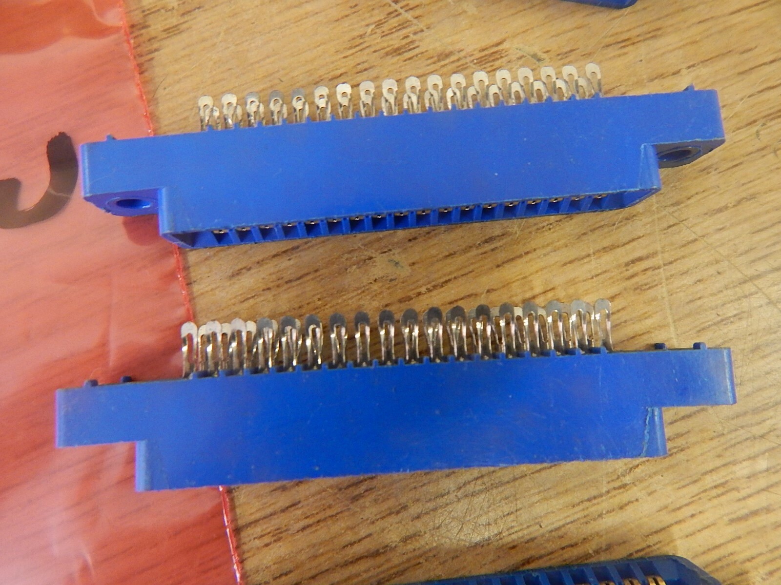 Sullins 15460-1-1 EZC18Drew Connectors Lot of 5 *FREE SHIPPING*