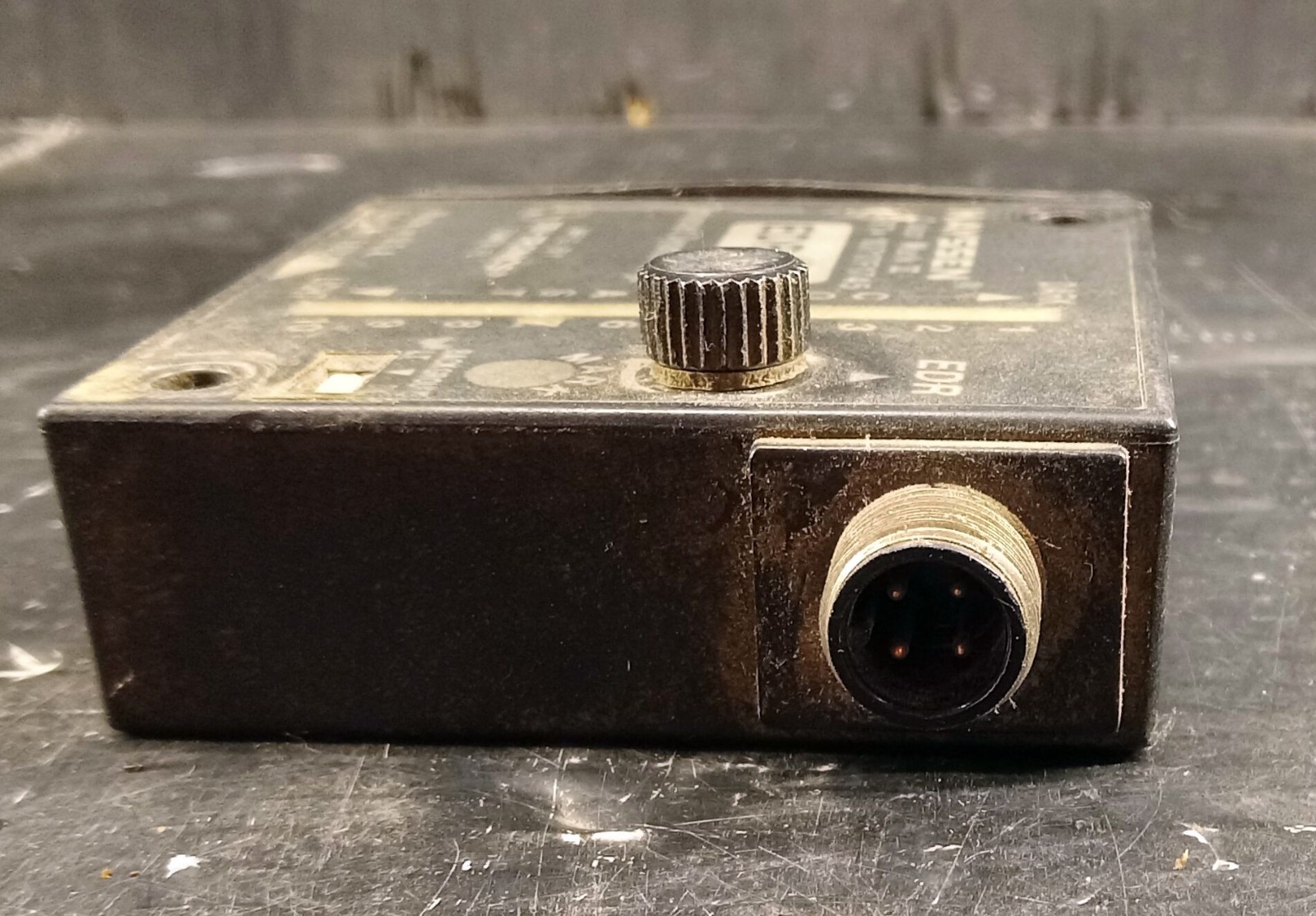 1 USED TRI-TRONICS CMS-1B COLOR MARK 2 SMART EYE ***MAKE OFFER***