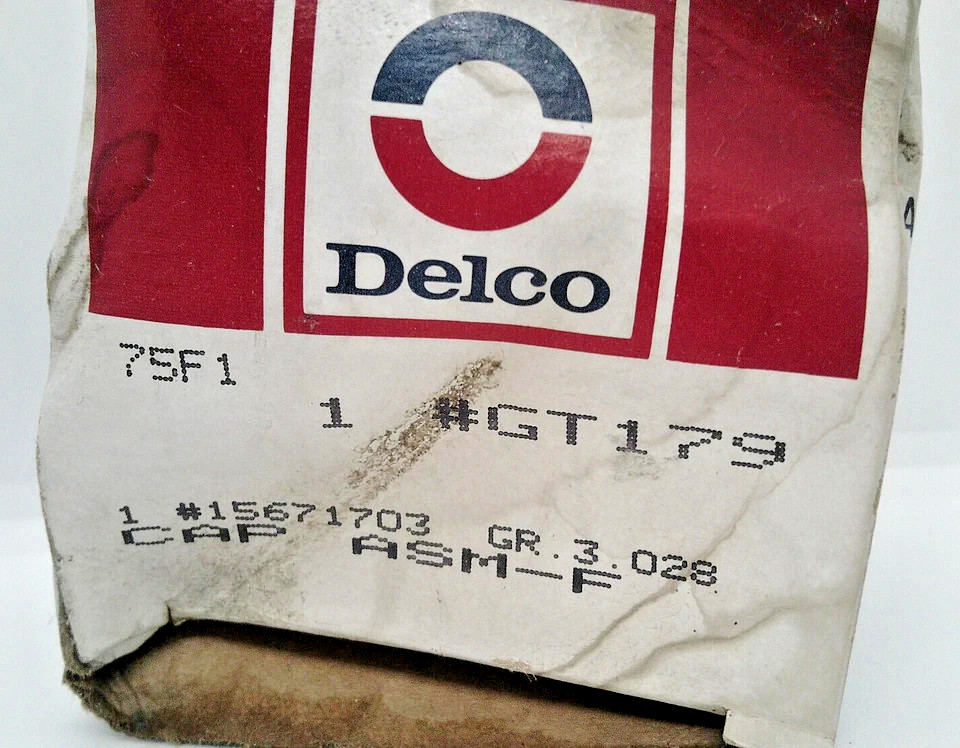 Vintage Delco, General Motors 15996393, 15671703, 15649035 Diesel Cap GM