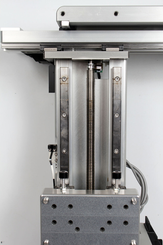 Alcon Motorized 3-Axis XYZ Vertical Positioning Stage w/ MDrive Driver Motors