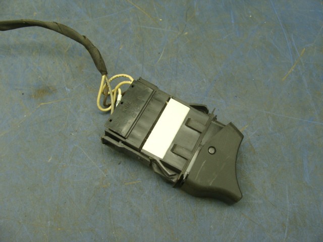 PACCAR KENWORTH T680 HILL START ASSIST SWITCH P27-1173-045