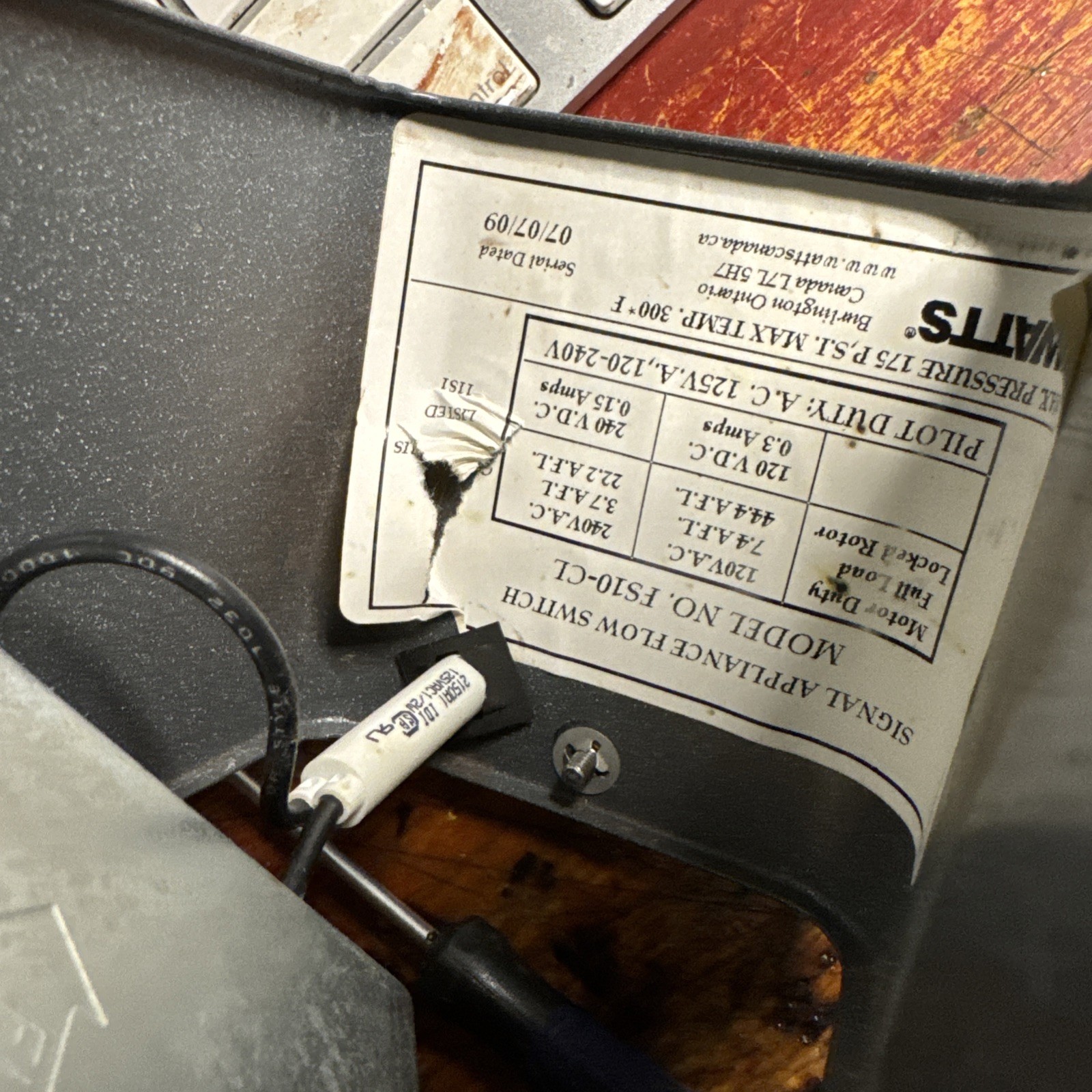 Watts Regulator Type FS10-C Switch, Flow, Regulator, Installed for Short Period