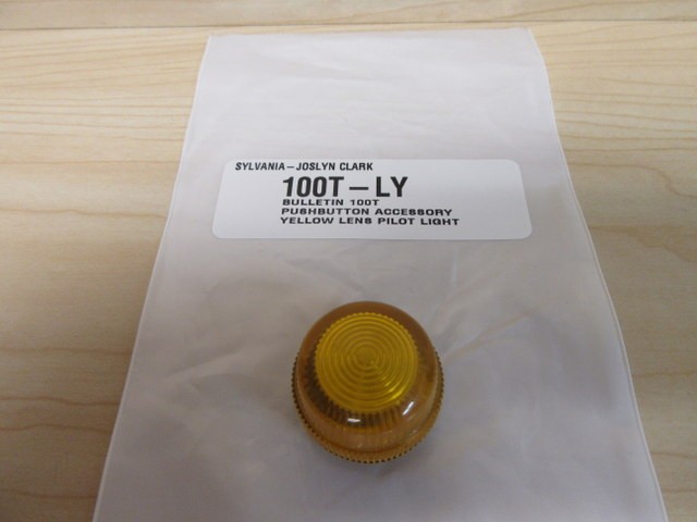 Joslyn Clark Sylvania 100T-LY Lens Cap
