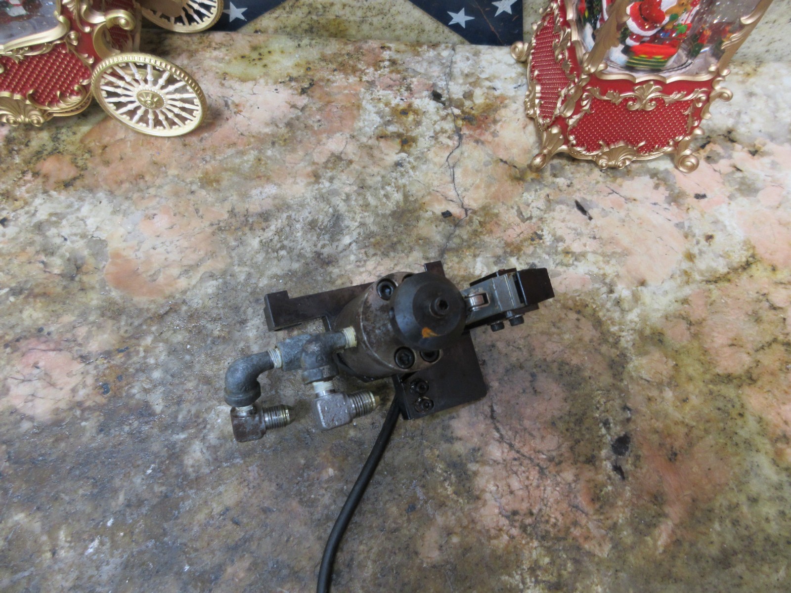 1996 CITIZEN L25 CNC LATHE TOOLING TOOL HOLDER BLOCK CUTTING