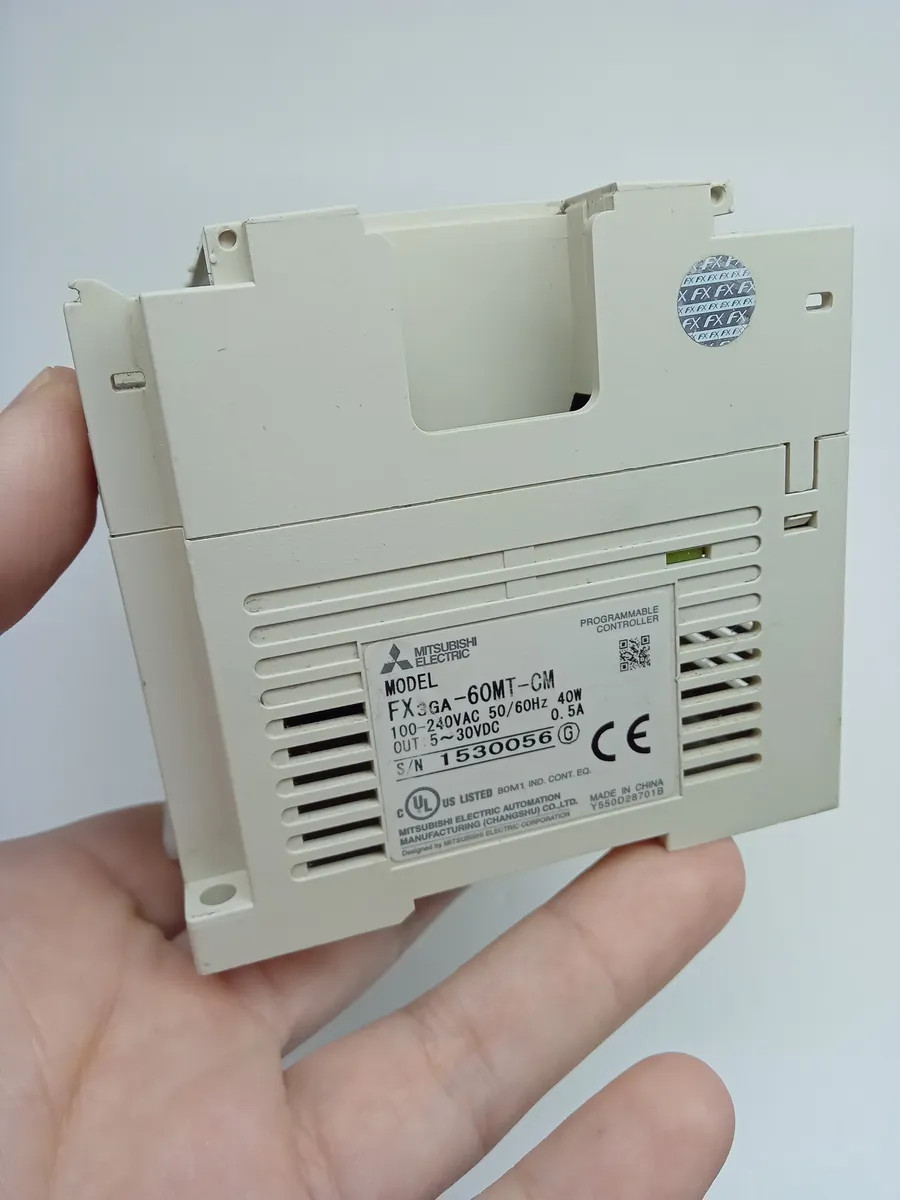 Clp Mitsubishi Fx3ga-60mt-cm 110/220v 30vdc 40w