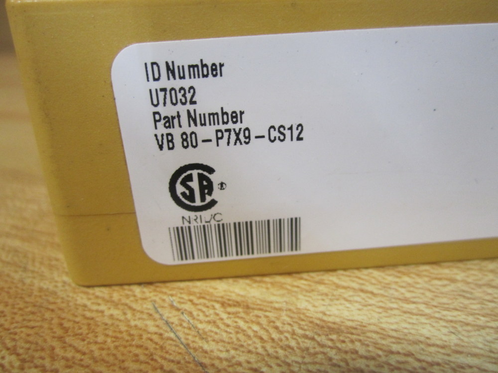 Turck VB 80-P7X9-CS12 8-Port Junction Box U7032
