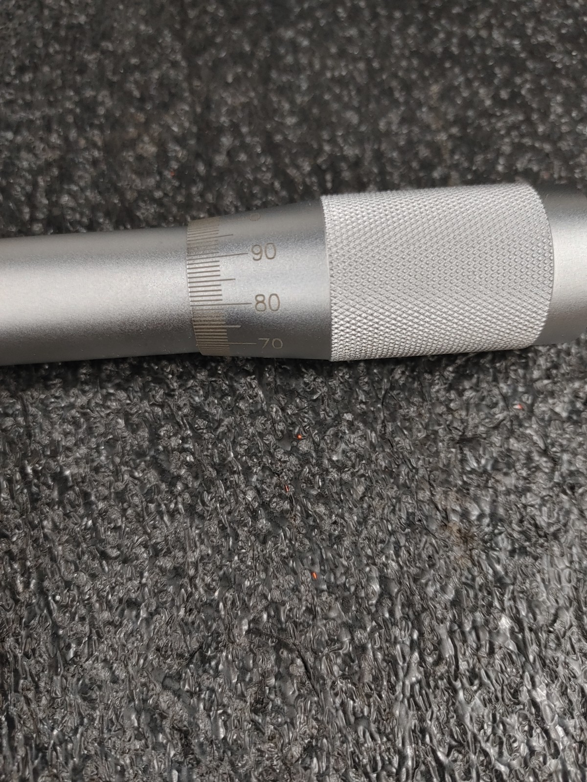 NEWPORT BM25-40 40mm Travel 100lb. Load Standard Resolution Micrometer Head