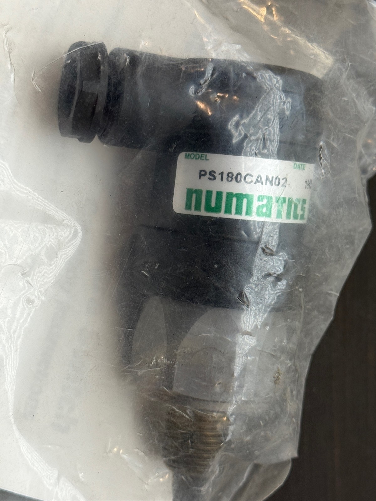 New Numatics PS180CAN02 Pneumatic Pressure Switch Industrial Automation