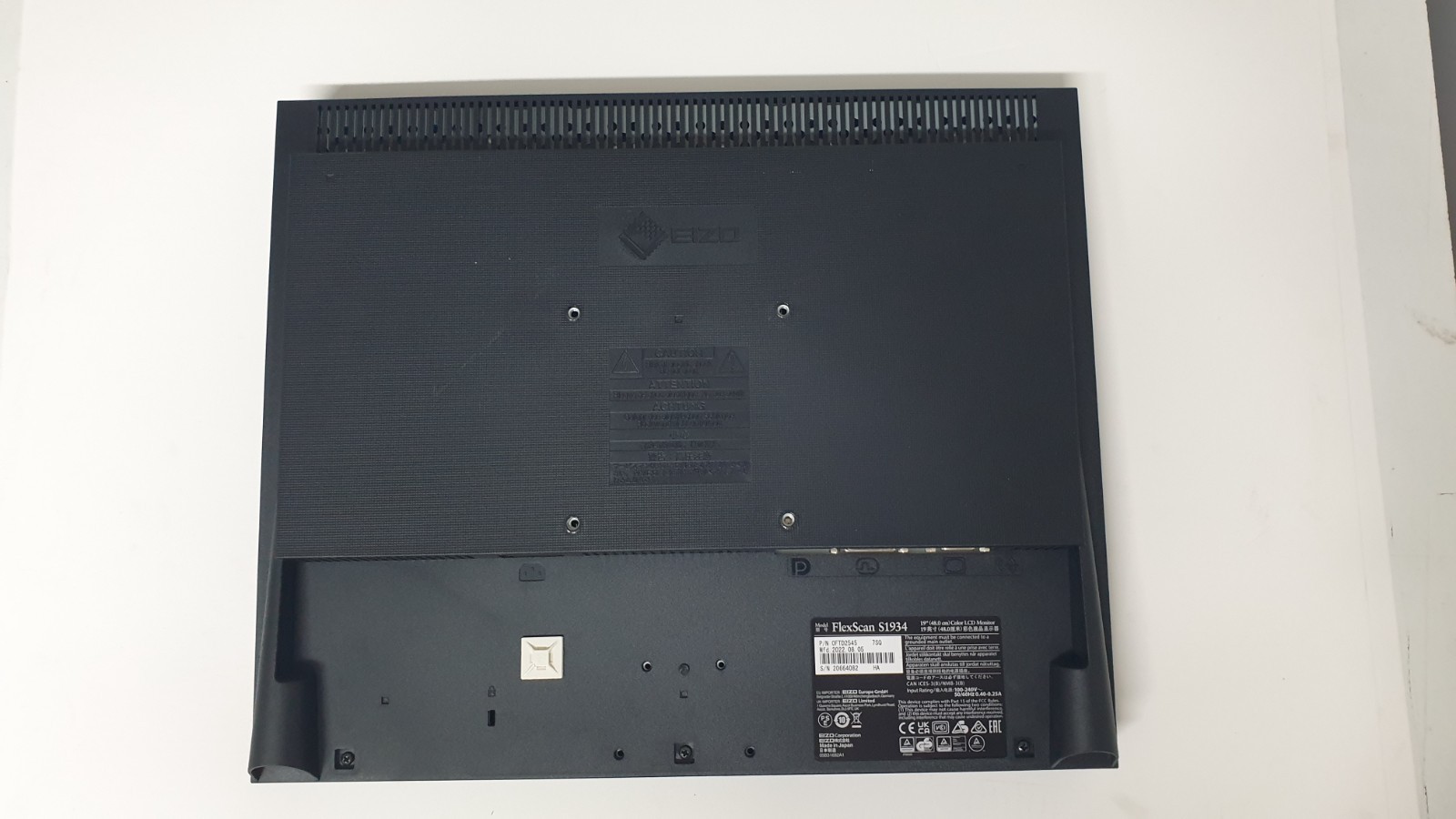 EIZO FlexScan S1934 Monitor – Model: S1934, P/N: OFTD2545 – USED