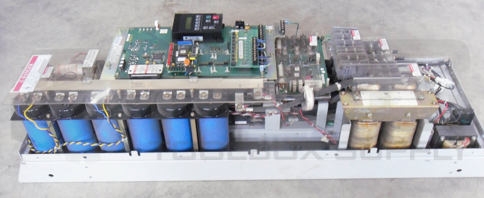 ALLEN BRADLEY 1336F-C075-AA-EN-GM1-L5 /A DRIVE 3PH 50/60HZ 500-600V