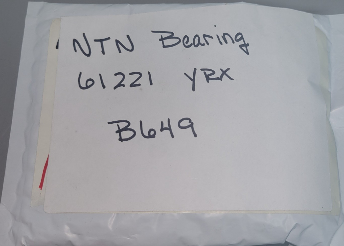 NTN Double Row Eccentric Roller Bearing 61221 YRX (B649)