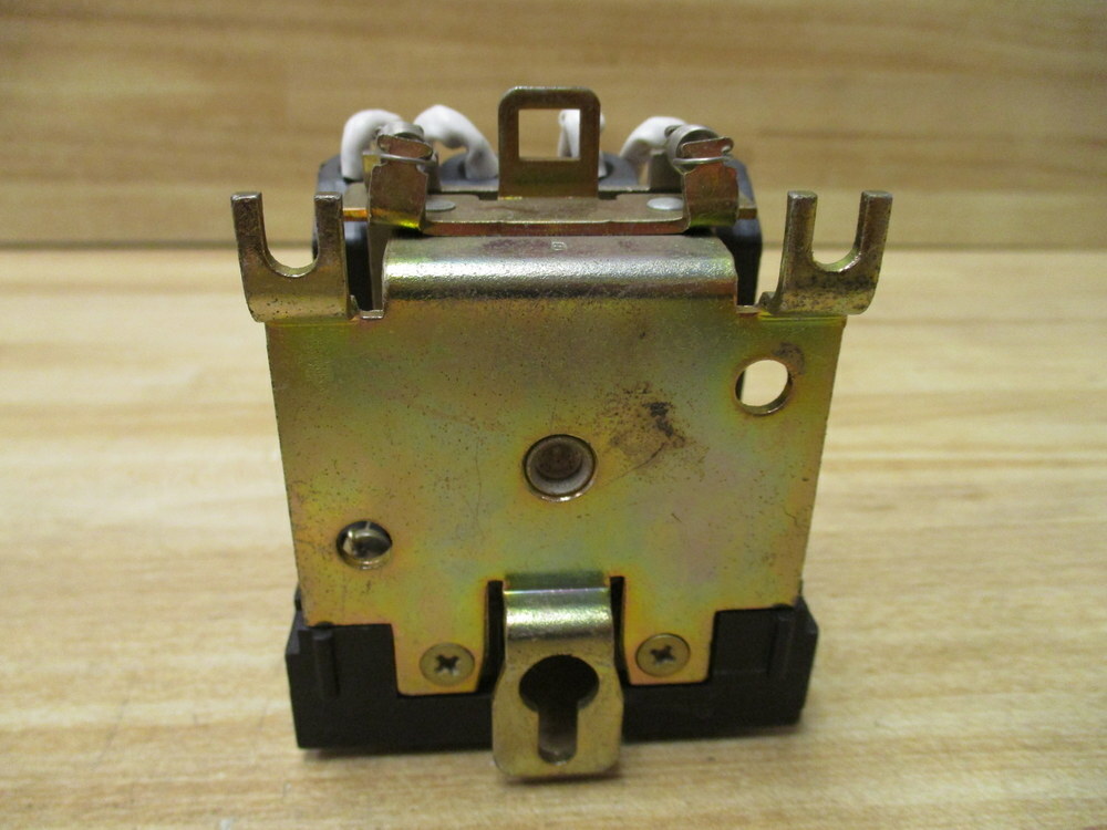AMF Potter & Brumfield PM-1261-1 Relay PM12611