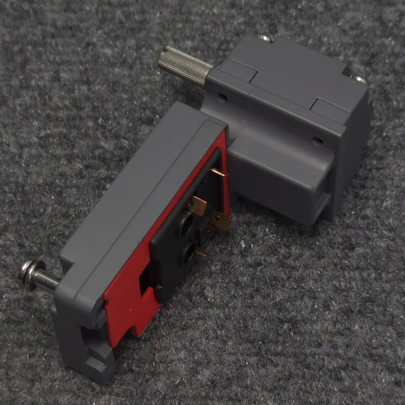 Suns HLS Standard 1/2″ NPT AC Heavy Duty Rotary Limit Switch + Lever Roller H-04