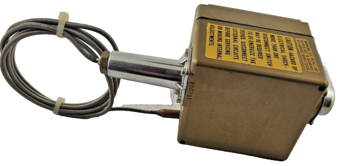 Barksdale T2H-K250-A Temp Switch -100 to 300°F Gold Line 0.3A@250DC 2A@600AC