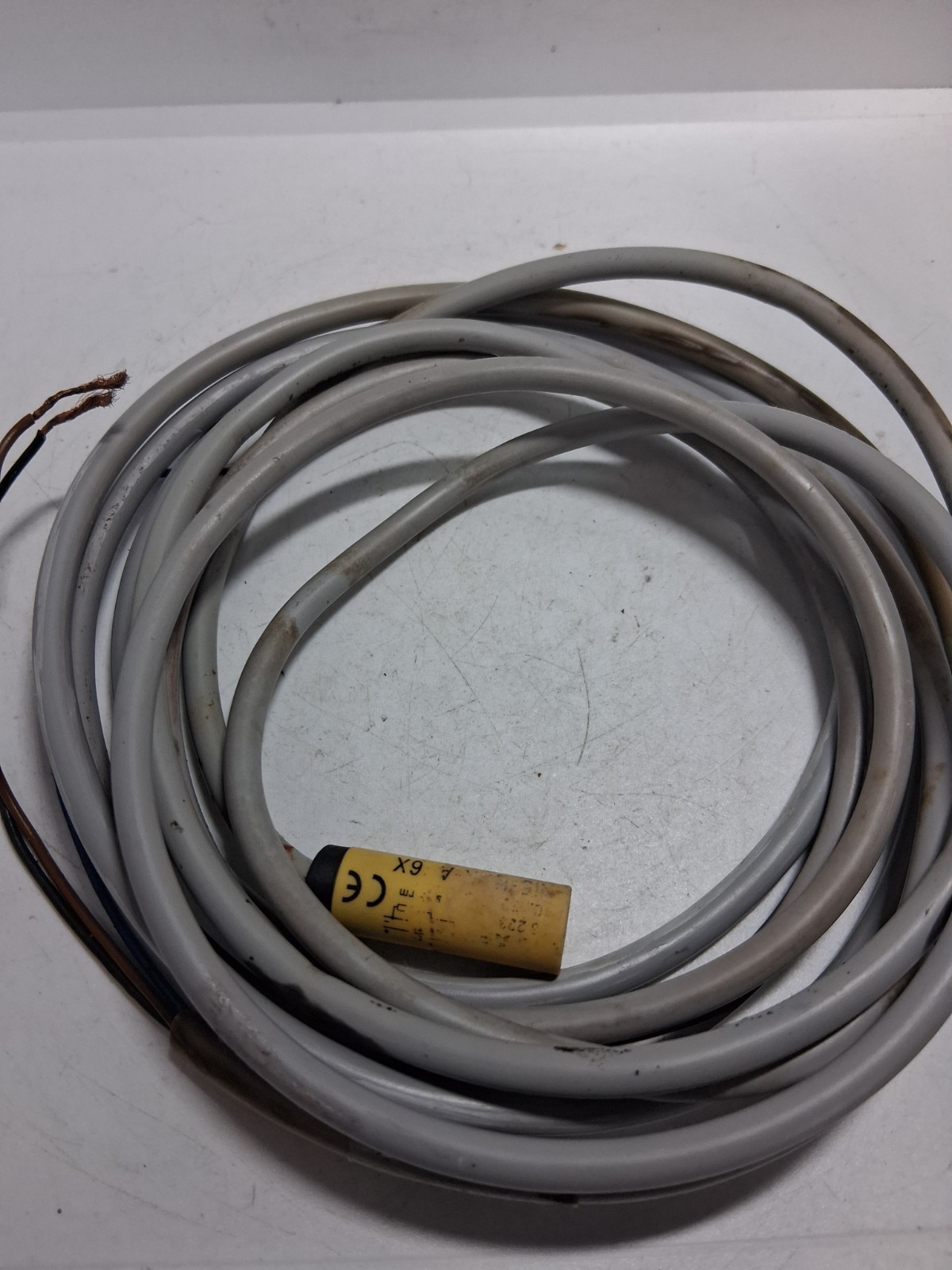APV NI5-K11K-AP6X INDUCTIVE SENSOR 10-30VDC 5MM SENSING