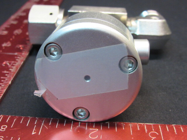 NUPRO SS-8BK-TW4C BELLOWS VALVE W/ CAJON 316 W-90