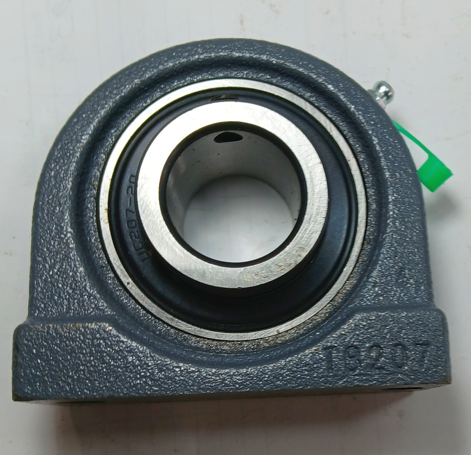 1 NEW TRITAN TB207/ UC207-20 TAPPED BASE PILLOW BLOCK NNB ***MAKE OFFER***