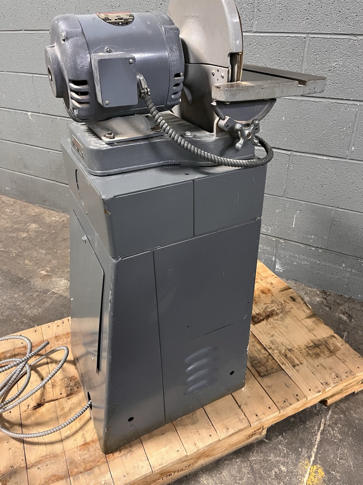 Rockwell Delta 31-426 12″ Disc Sander – Heavy-Duty Industrial – 3ph – 1/2 hp