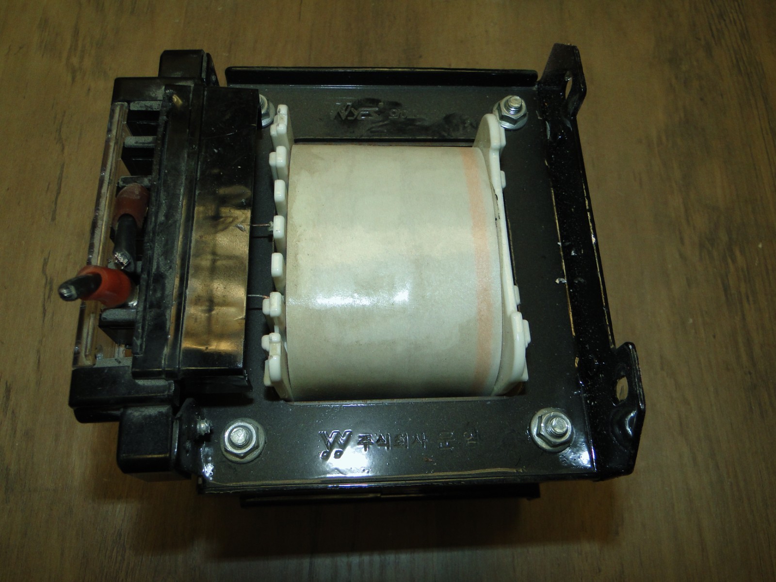 Wyes Isolating transformer WY41-200UL