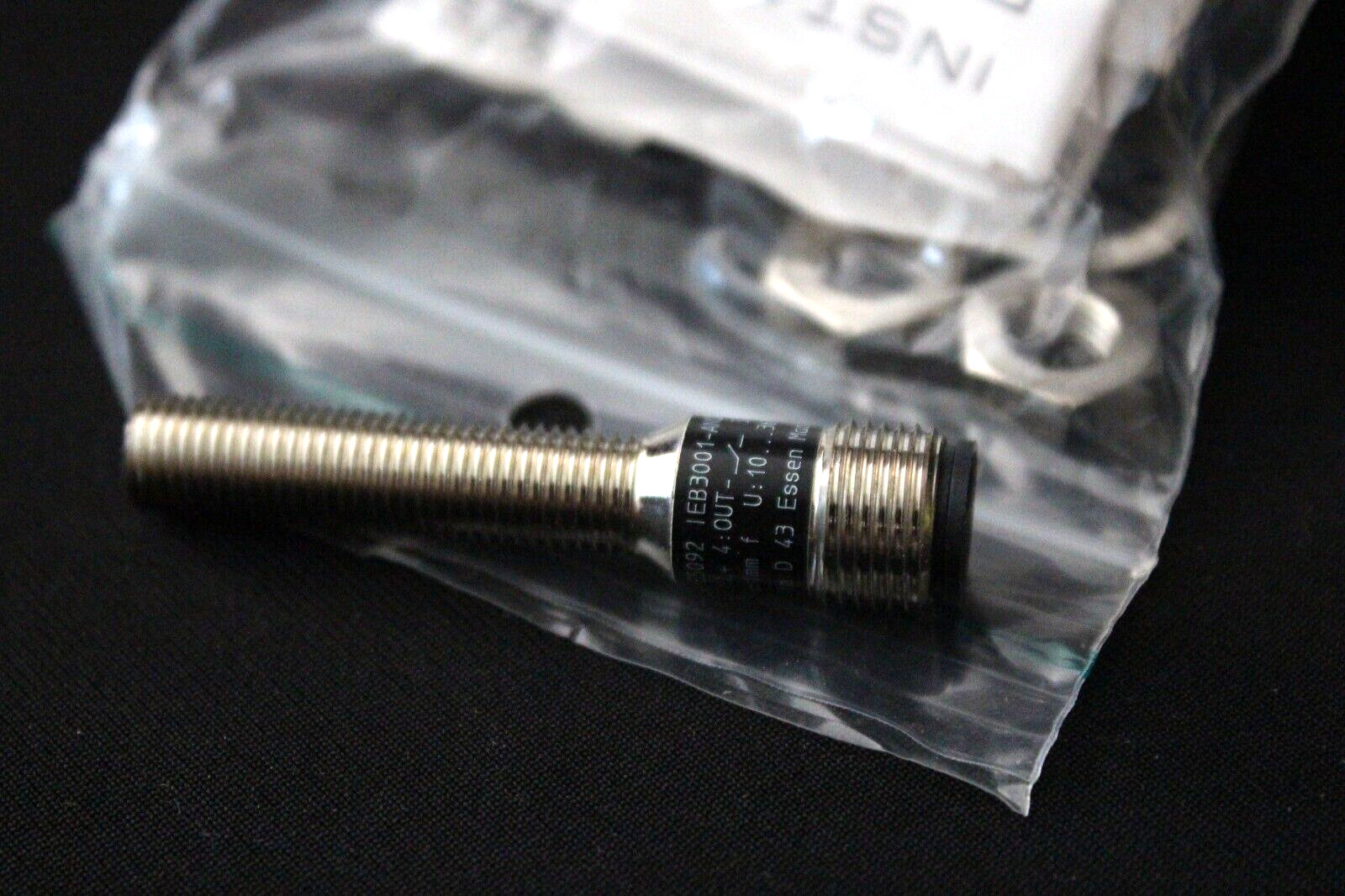 New Old Stock IFM EFECTOR IE5092 SENSOR IEB3001-ANOG/US-100-DNS Germany